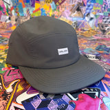 thiEvEs.in.thE.tEmplE {hat}